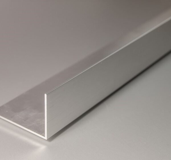 Angulos de aluminio 1x20